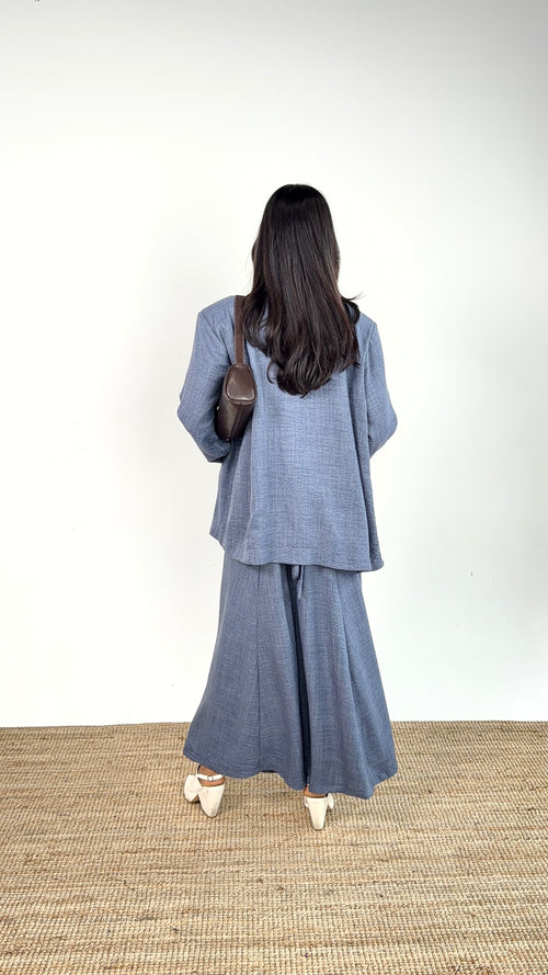 Blue set