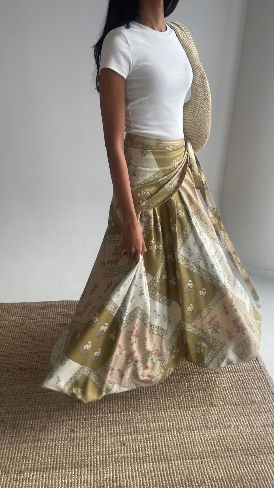 The golden rose skirt